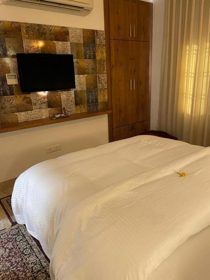 Yashmay Villa Club & Resort Gonda 외부 사진